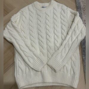 Cream Cable Knit Sweater Size Small Cozy Chunky Pullover